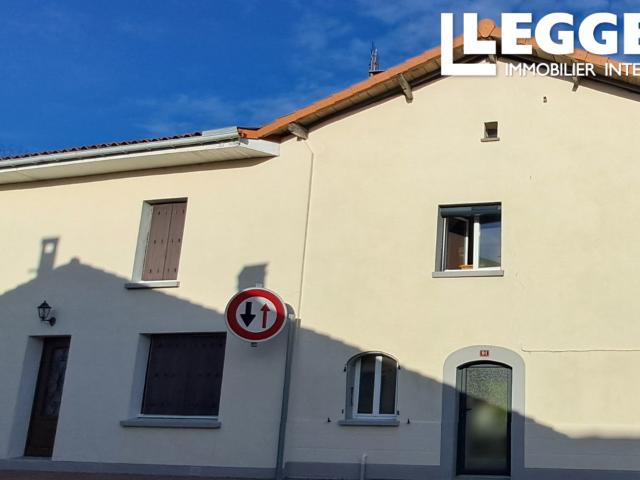 Maison moderne de 2 chambres et 2 salles de bains, un gîte indépendant d'une chambre,un grand jardin et garage