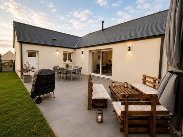 MAISON MODERNE DE PLAIN PIED – 4 CHAMBRES – JARDIN & GARAGE