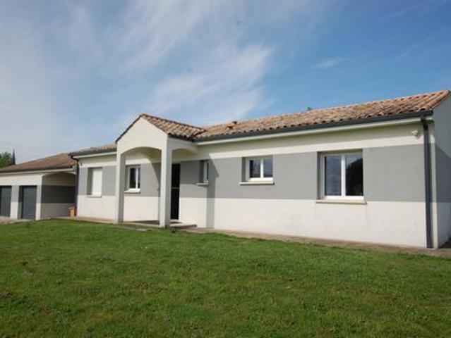 Maison moderne et lumineuse sur 3 200 m² Blayais