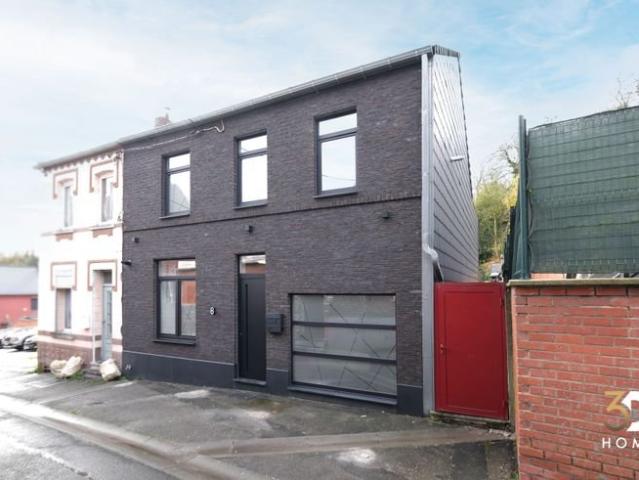 Maison moderne et rénovée – 3 chambres, terrasse et jardin