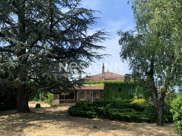 Maison Moncoutant Sur Sèvre 6 pièce s 124 m2 sur un jardin. 124m² Moncoutant Sur Sèvre
