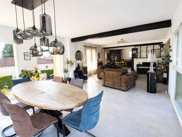 Maison Montauban 10 pièces