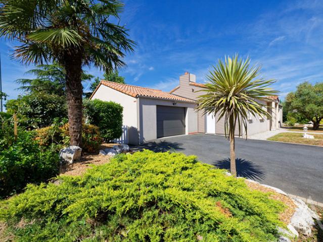 Maison Montaigu Vendée