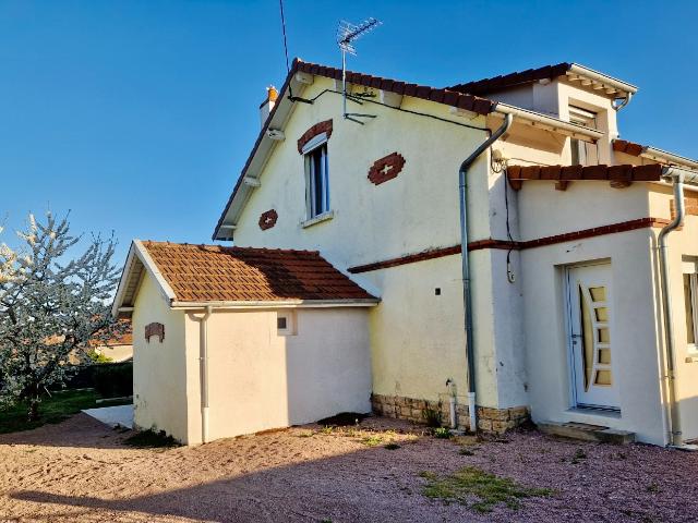Maison Montceau Les Mines 5 pièce s 104 m2