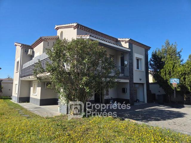 Maison Montélimar 7 pièces 181 m2