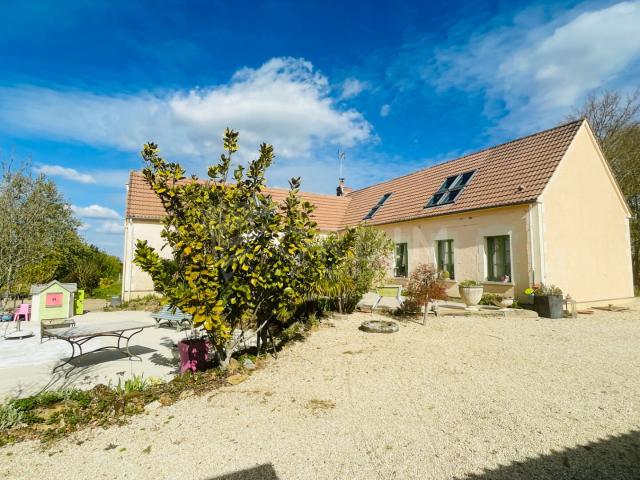 Maison Montigny La Resle 200m² Montigny la Resle