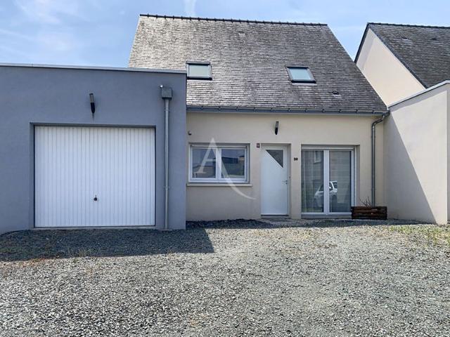 Maison Montreuil Juigne 4 pièce s 106 m2