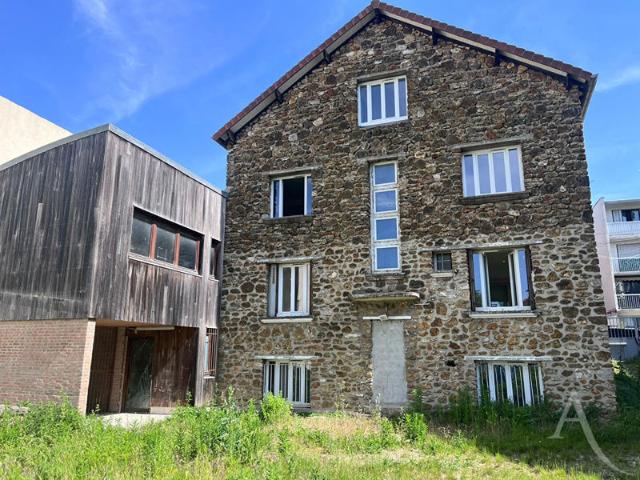 Maison Montreuil 11 pièce s 201 m2
