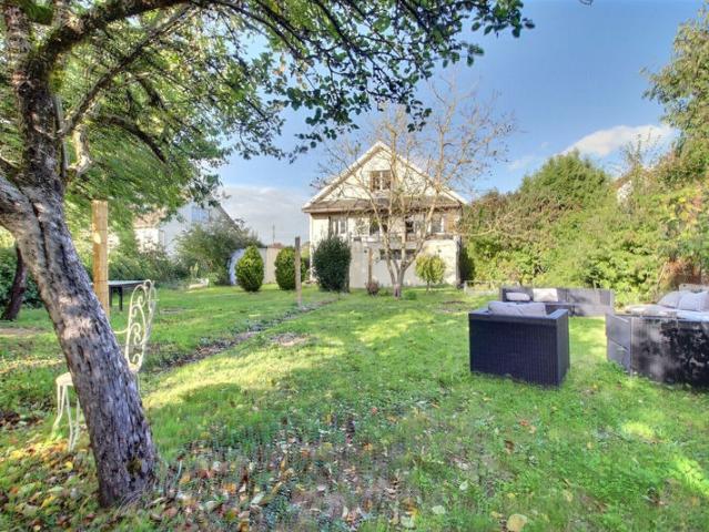 Maison Maurepas 7 pièces 120m2