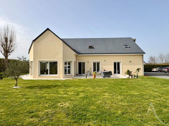 Maison May sur Orne 8 pièce s 222 m2