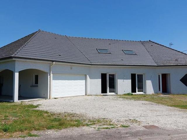 Maison Saint Loup sur Semouse 6 pièce s 214 m2 plain pied jardin
