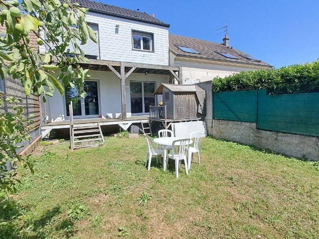Maison Magny Les Hameaux 4 pièce s 91 m2