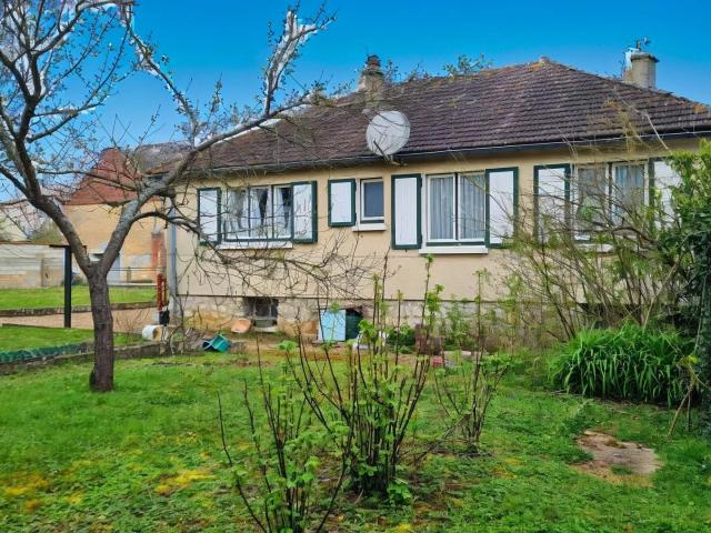 MAINTENON Maison de 5 pièces de 5 m²