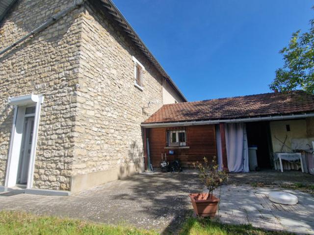 Maison Mantes La Jolie 1chambre et un bureau sur cave et 180m² de terrain