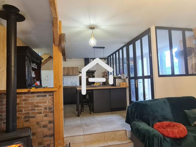 Maison Masseret 16 pièce s 400 m2