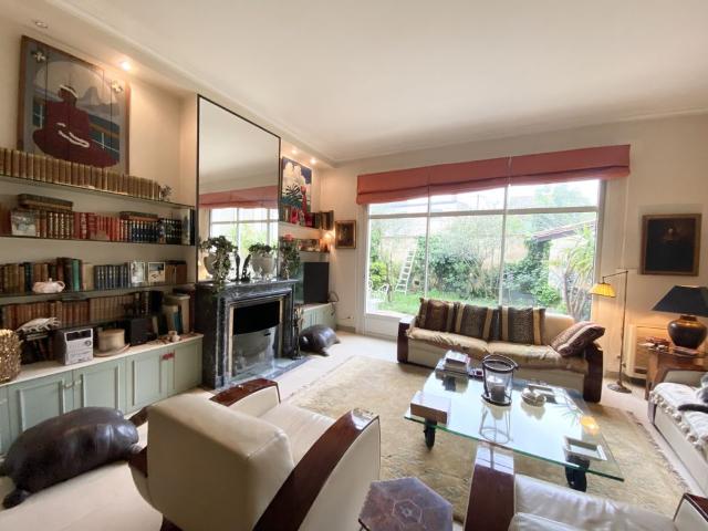 MAISON MEUBLÉ 169,90M2 + JARDIN / CAUDÉRAN PARC BORDELAIS