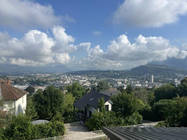 Maison meublée 4 pièces 87 m²