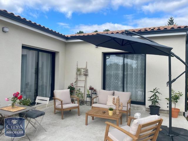 Maison meublée 4 pièces 95 m²