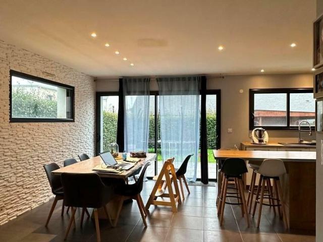 Maison meublée 4 pièces 99 m²