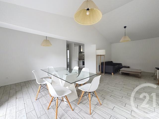 Maison meublée 4 pièces 102 m²