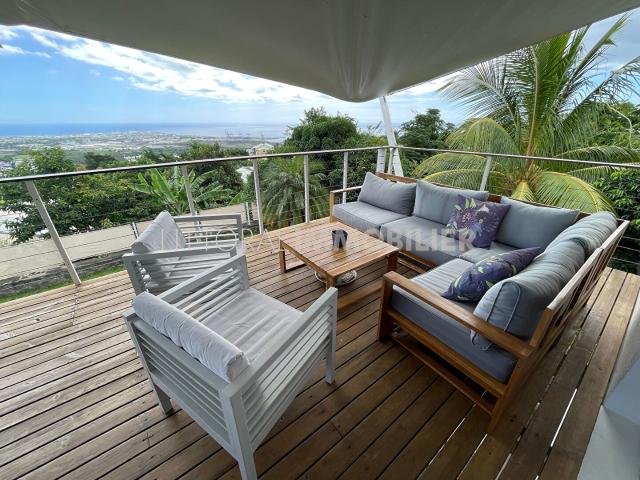 Maison meublée 4 pièces 102 m²