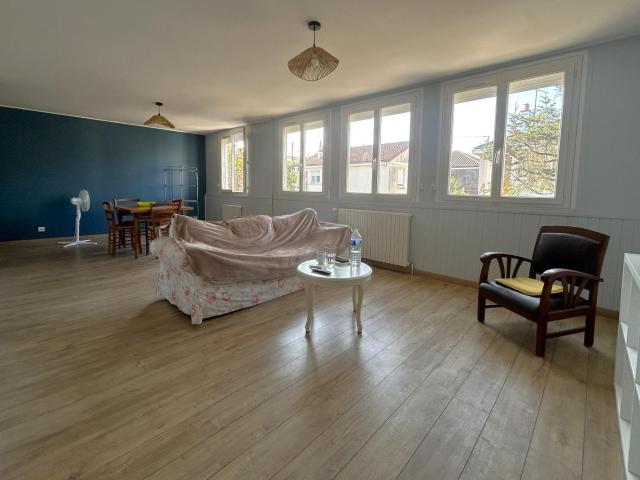 Maison meublée 4 pièces 103 m²