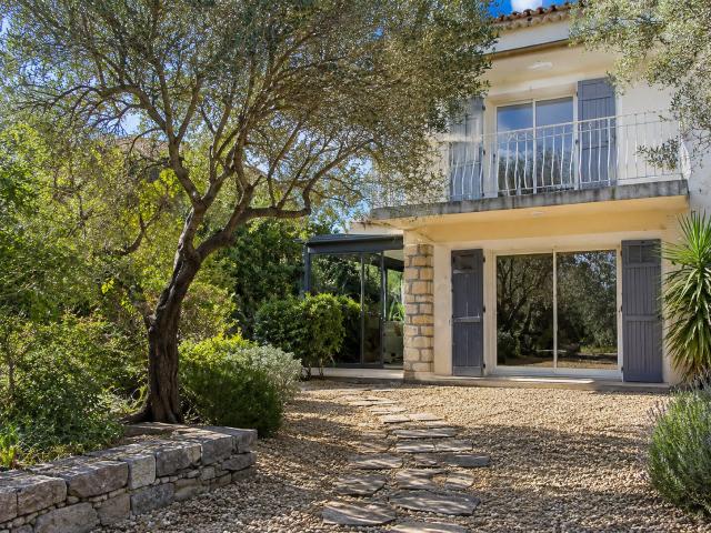 Maison meublée 4 pièces 105 m²