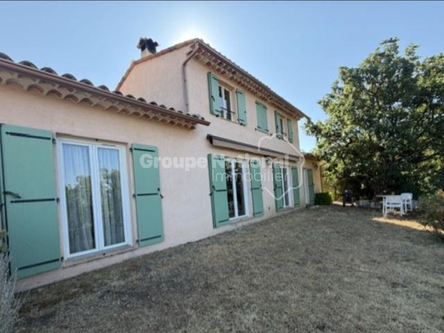 Maison meublée 4 pièces 121 m²