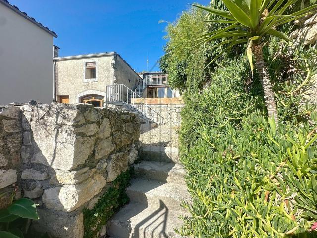 Maison meublée 4 pièces 122 m²
