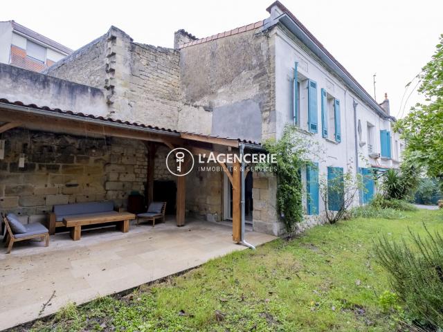 Maison meublée 4 pièces 126 m²