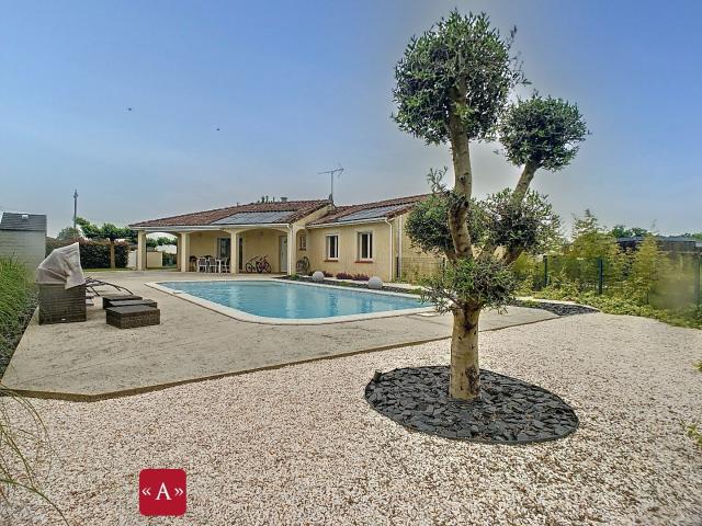 Maison meublée 4 pièces 130 m²