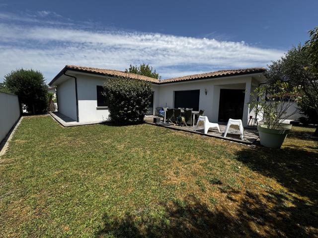 Maison meublée 4 pièces 140 m²