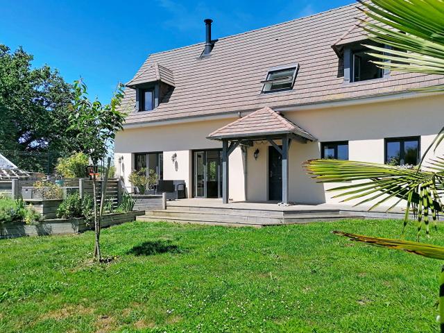 Maison meublée 4 pièces 140 m²