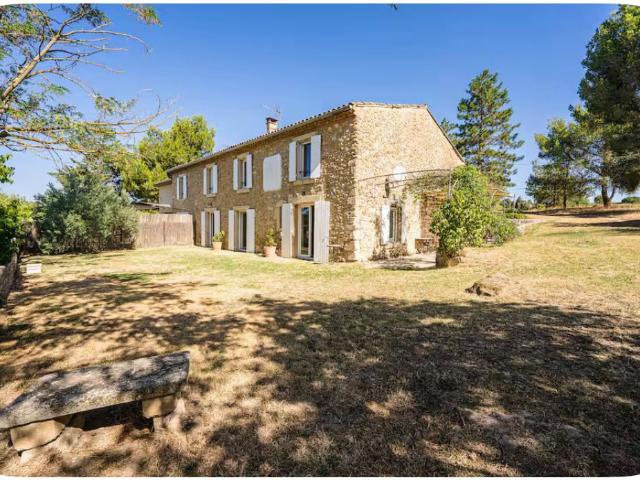 Maison meublée 4 pièces 157 m²