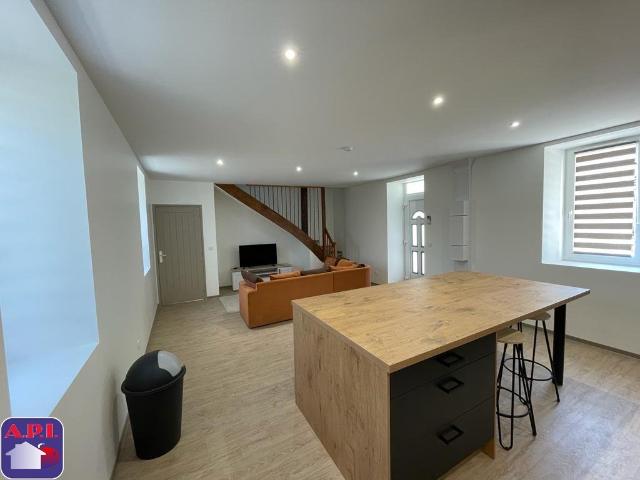 Maison meublée 5 pièces 94 m²