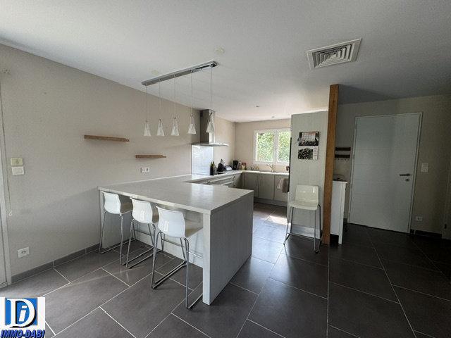 Maison meublée 5 pièces 103 m²