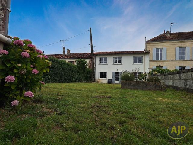 Maison meublée 5 pièces 107 m²