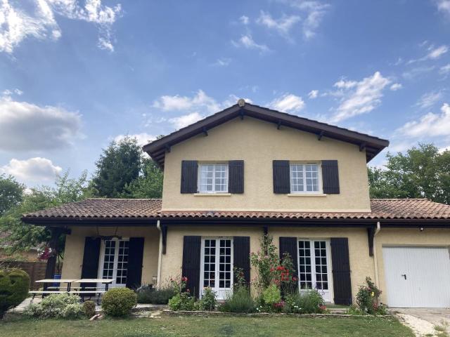 Maison meublée 5 pièces 133 m²