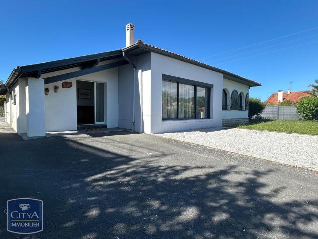 Maison meublée 5 pièces 136 m²