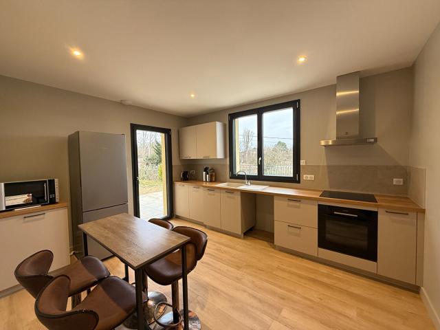 Maison meublée 5 pièces 140 m²