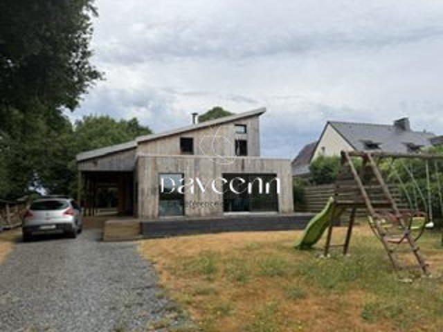 Maison meublée 5 pièces 151 m²