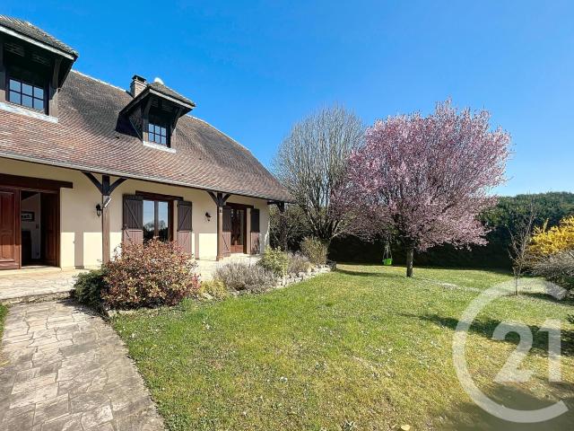 Maison meublée 5 pièces 184 m²