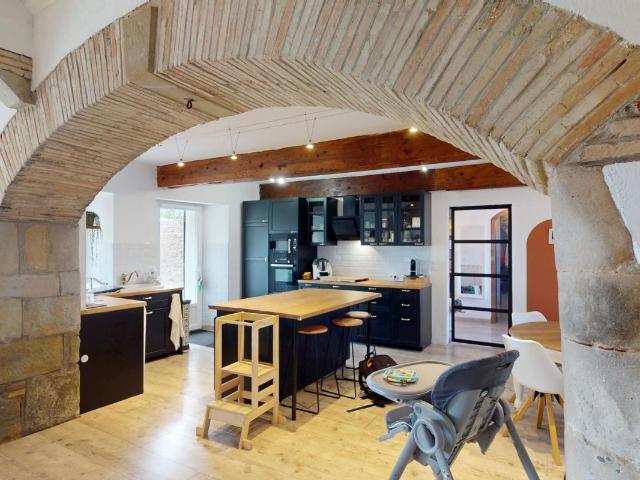 Maison meublée 5 pièces 193 m²