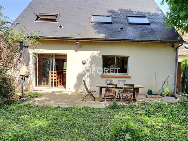 Maison meublée 6 pièces 115 m²