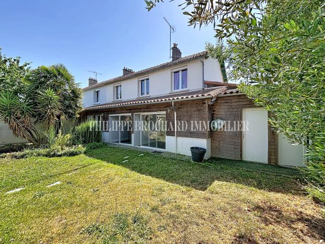 Maison meublée 6 pièces 127 m²