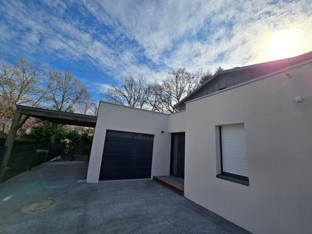 Maison meublée 6 pièces 155 m²