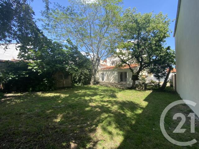 Maison meublée 6 pièces 178 m²