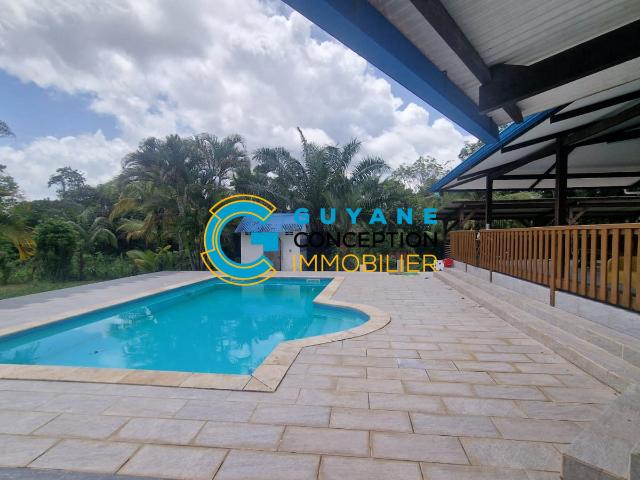 Maison meublée 6 pièces 180 m²