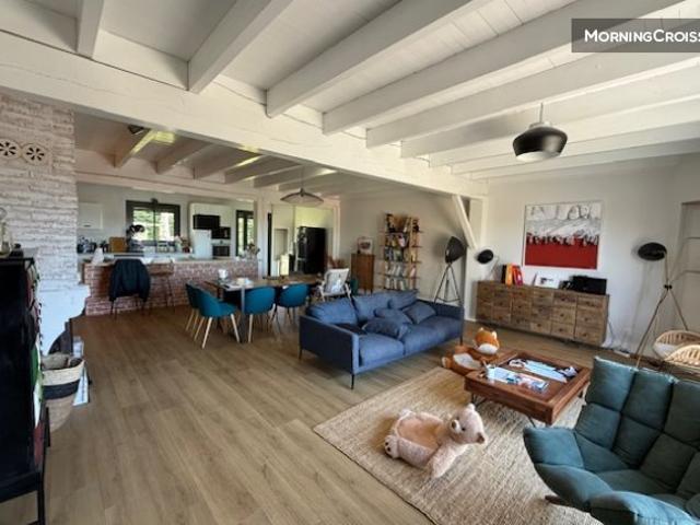 Maison meublée 6 pièces 184 m²