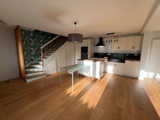 Maison meublée 7 pièces 130 m²